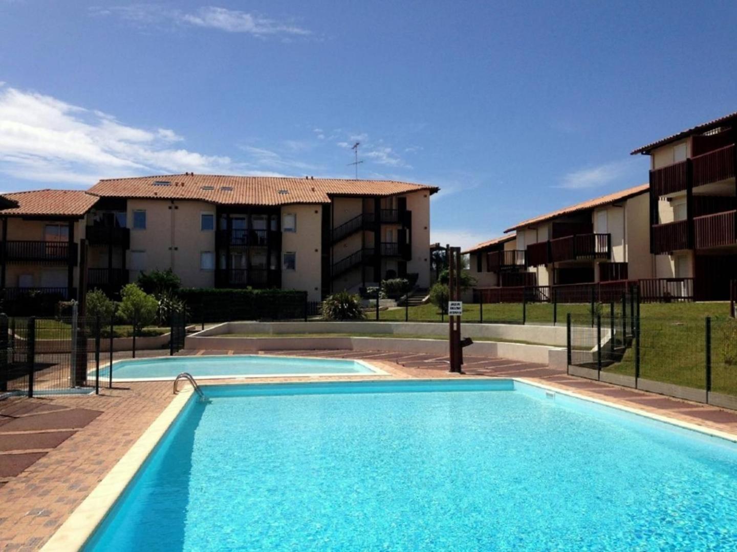 V-Landes 02-Vieux Boucau Appartement 4 Personnes Avec Vue Sur Le Lac Marin Dans Residence Avec Piscine Vieux-Boucau-les-Bains Buitenkant foto